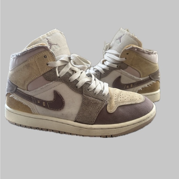 Jordan Other - NIKE AIR JORDAN 1 MID SE CRAFT Taupe Haze 8.5